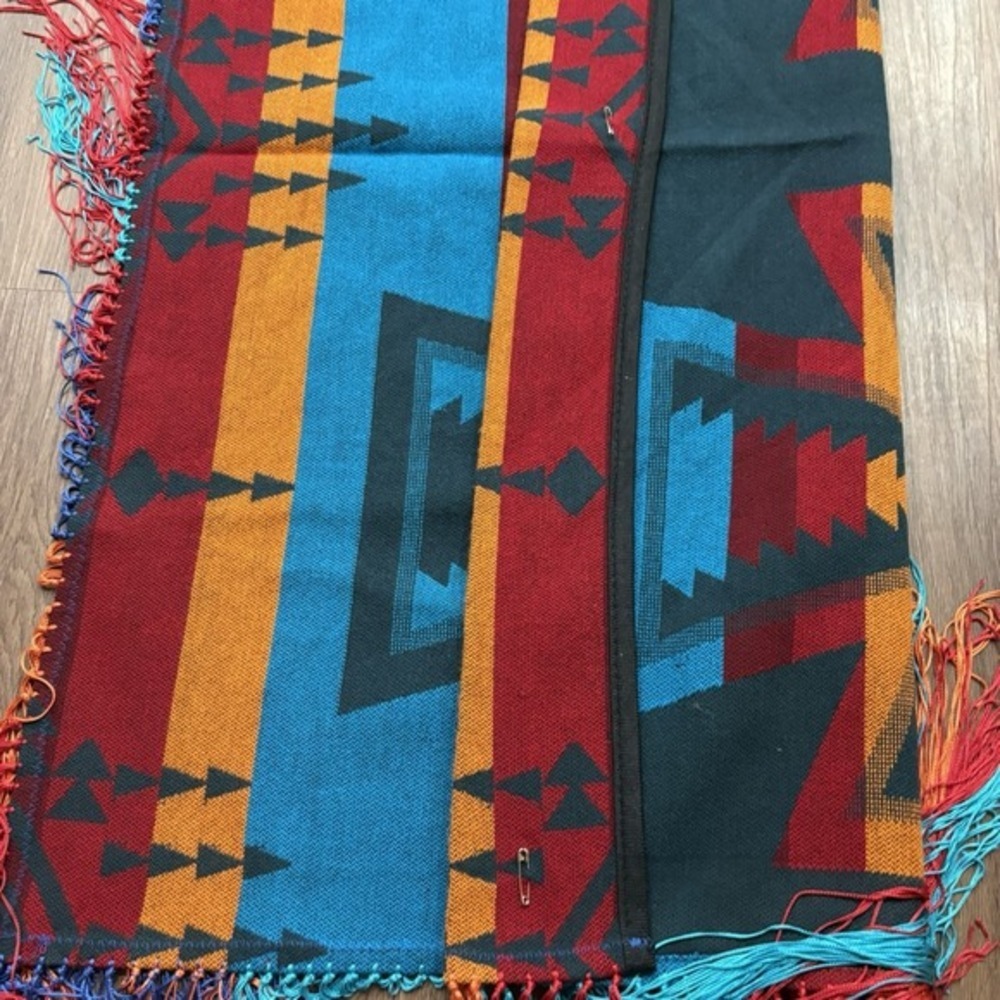 Southwestern Wool Geometric Fringed Shawl Robe Multicolor 28x78 Blue - Picture 11 of 13